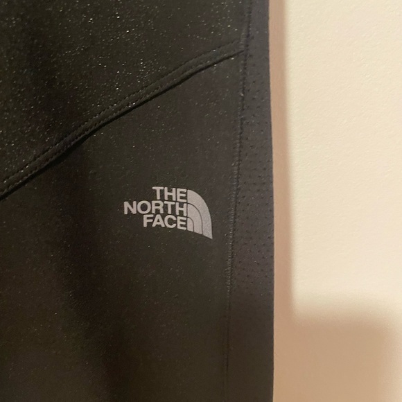 The North Face Sparkly Black Women’s Capri Leggings M - Picture 3 of 10